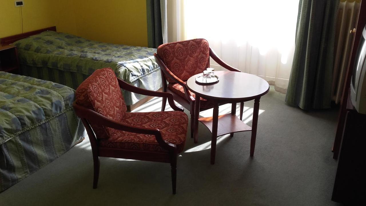 Hotel Central Nagykanizsa Εξωτερικό φωτογραφία