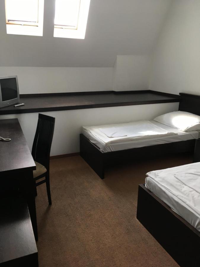 Hotel Central Nagykanizsa Εξωτερικό φωτογραφία