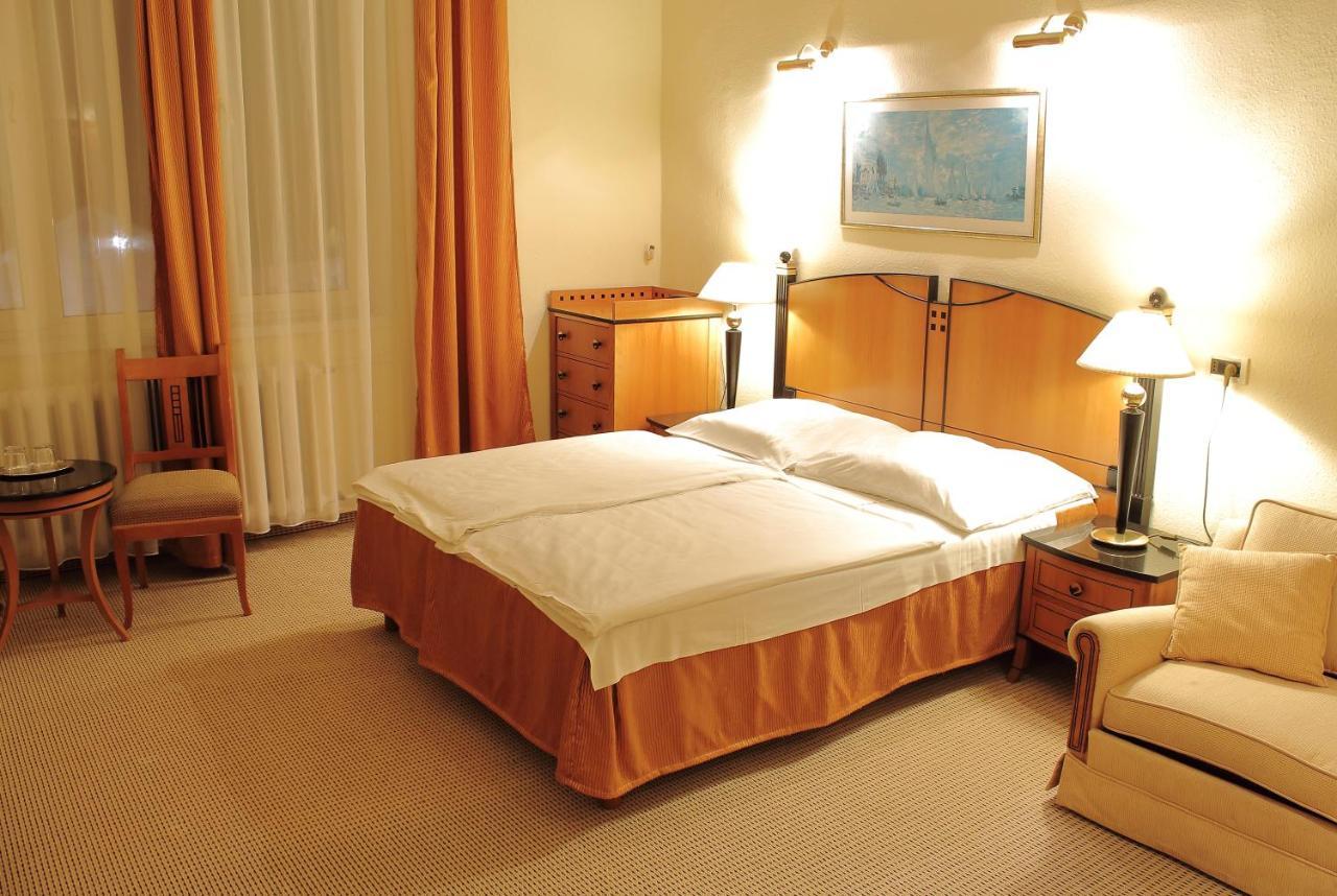 Hotel Central Nagykanizsa Εξωτερικό φωτογραφία