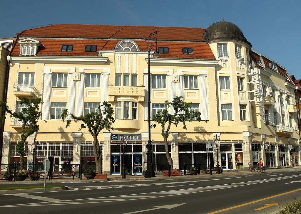 Hotel Central Nagykanizsa Εξωτερικό φωτογραφία